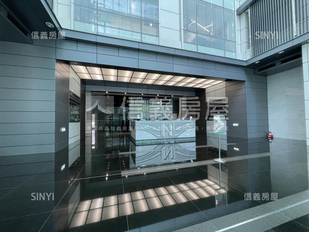 長虹ＮＡＳＤＡＫ辦公房屋室內格局與周邊環境