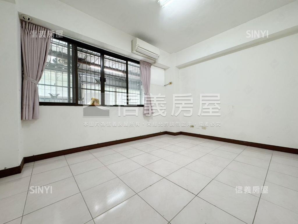 帥柳陽西街大面寬店面房屋室內格局與周邊環境