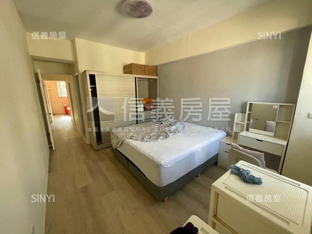 國際富市三房雙車位房屋室內格局與周邊環境