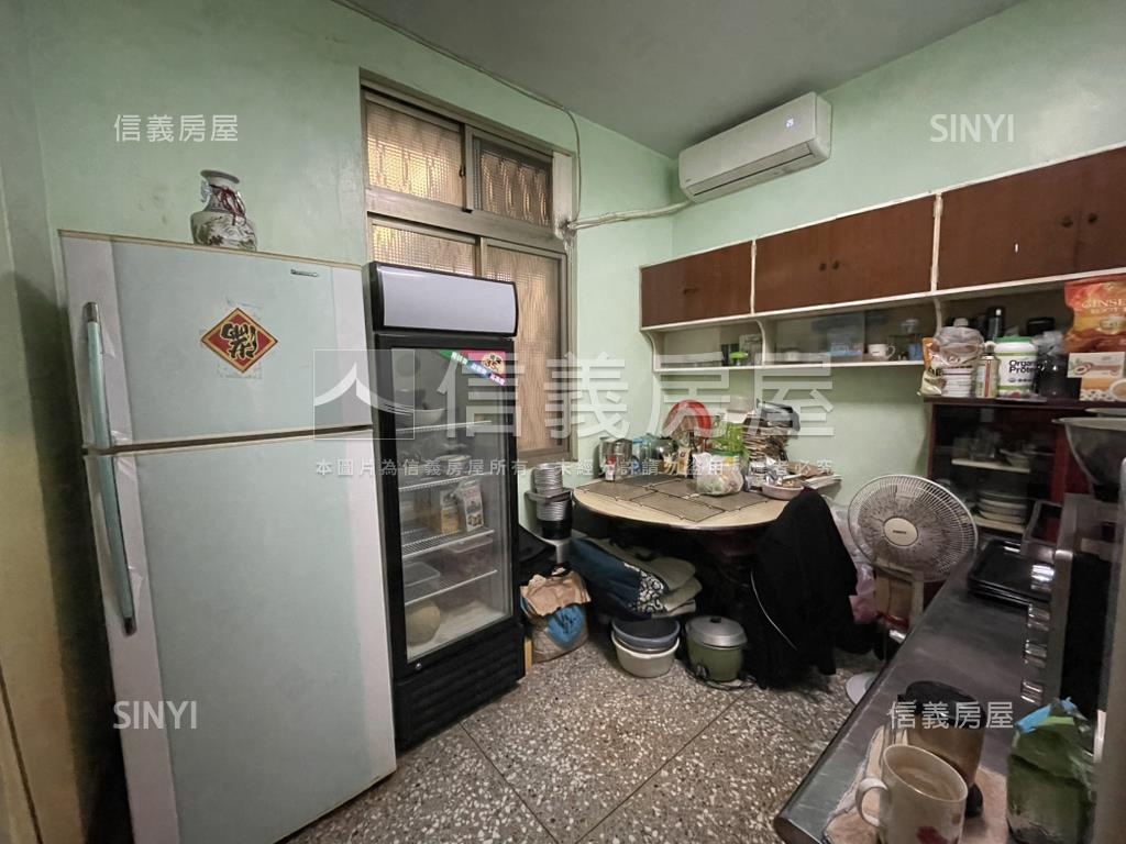 東大路方正透天房屋室內格局與周邊環境