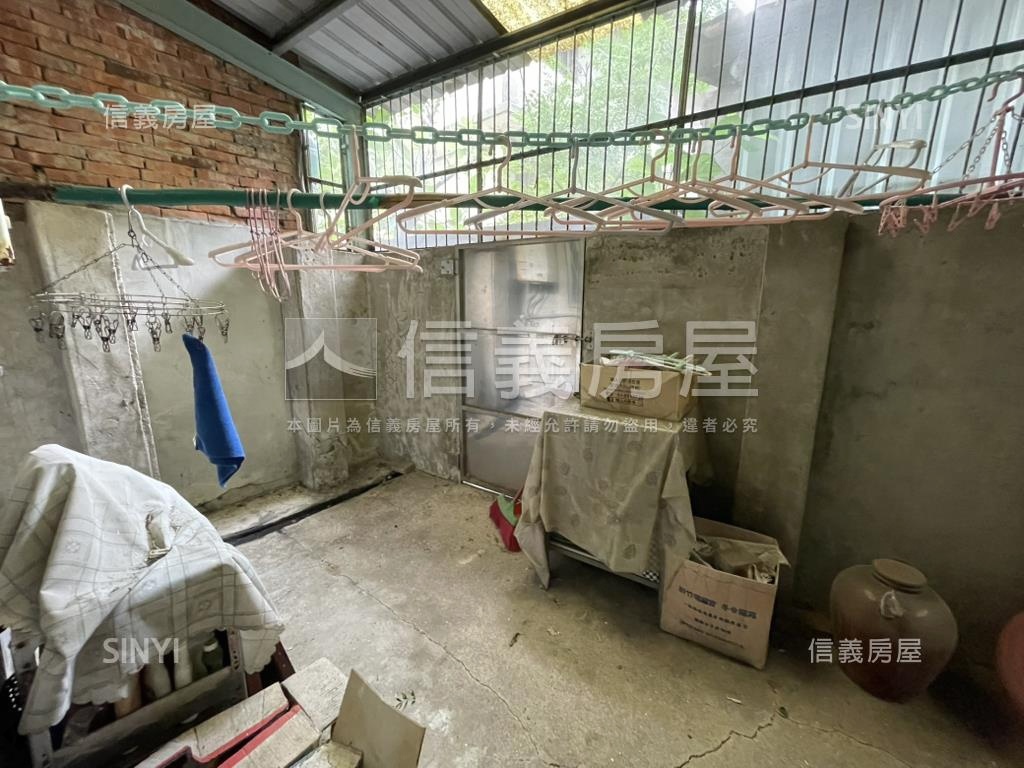 東大路方正透天房屋室內格局與周邊環境