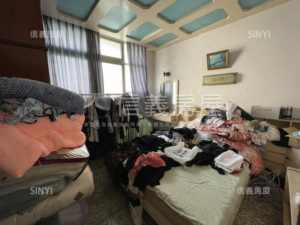 東大路方正透天房屋室內格局與周邊環境