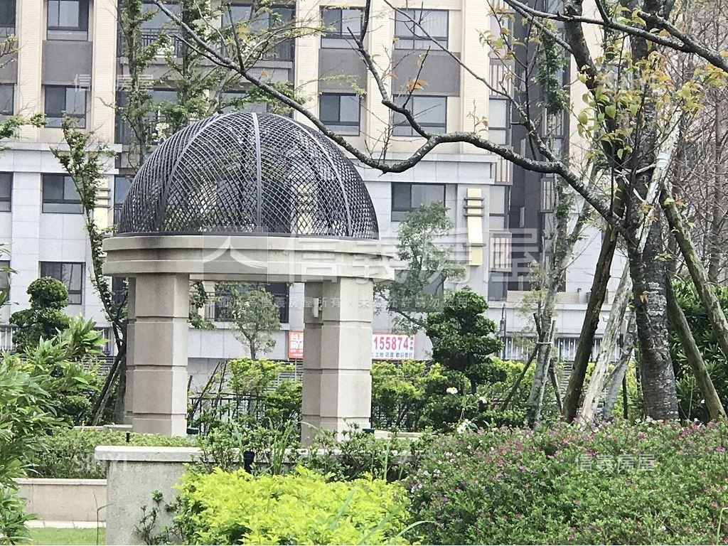 八擴。麗寶美裝潢三房車位房屋室內格局與周邊環境