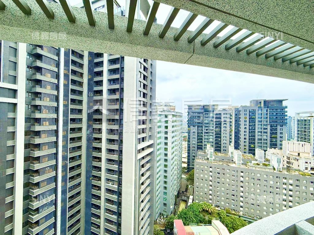 新成屋！天際Ｗｏｎｅ高樓房屋室內格局與周邊環境