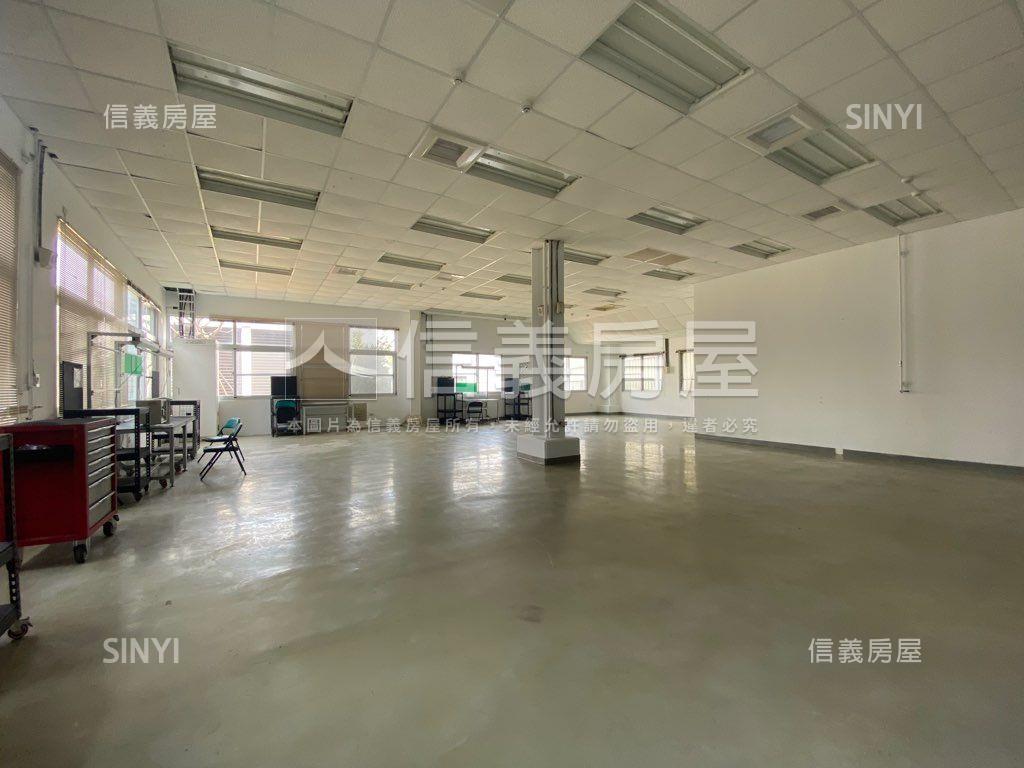歸仁丁建合法廠房房屋室內格局與周邊環境