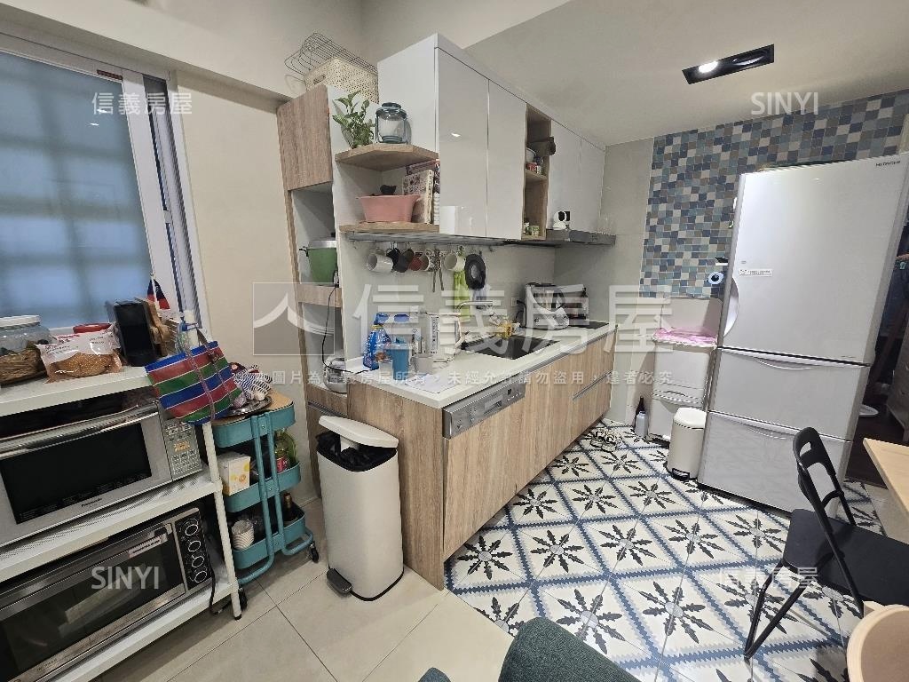 永福國小旁美３房走路上學房屋室內格局與周邊環境