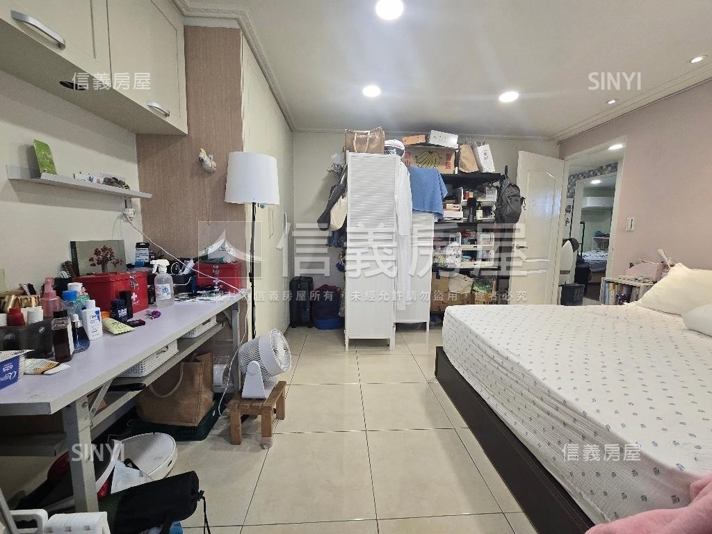 永福國小旁美３房走路上學房屋室內格局與周邊環境