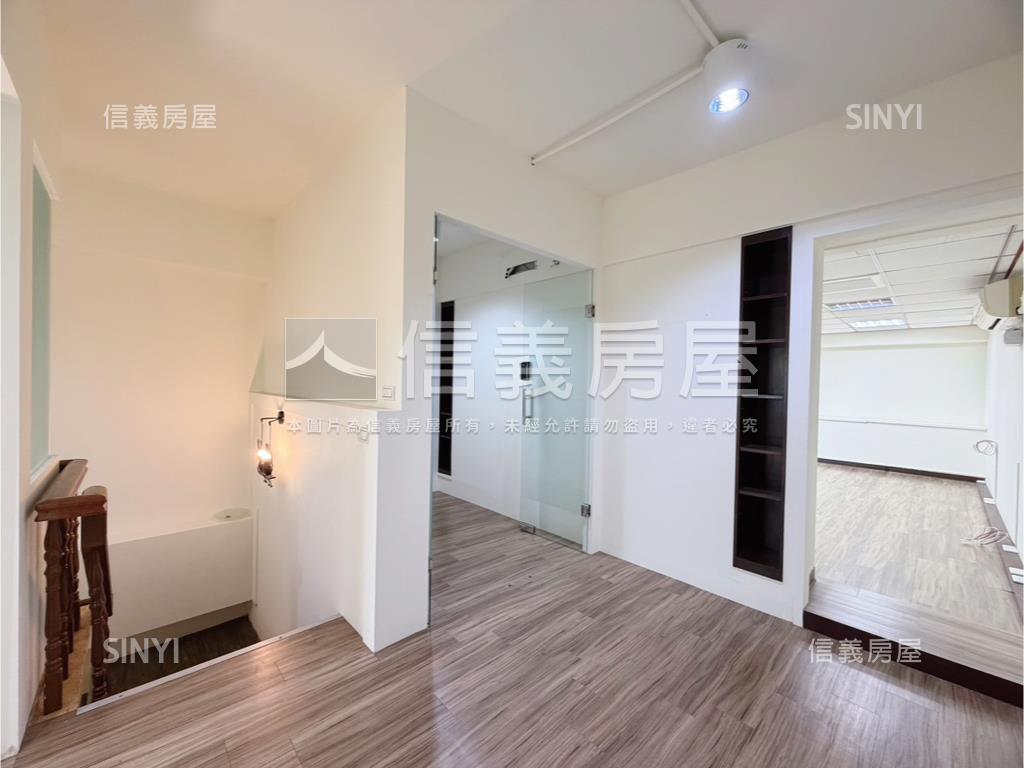 近內科稀有臻品邊間店面房屋室內格局與周邊環境