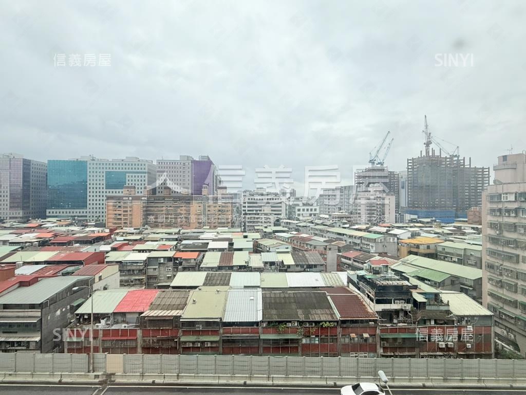 龍騰明亮高樓雅致三房房屋室內格局與周邊環境