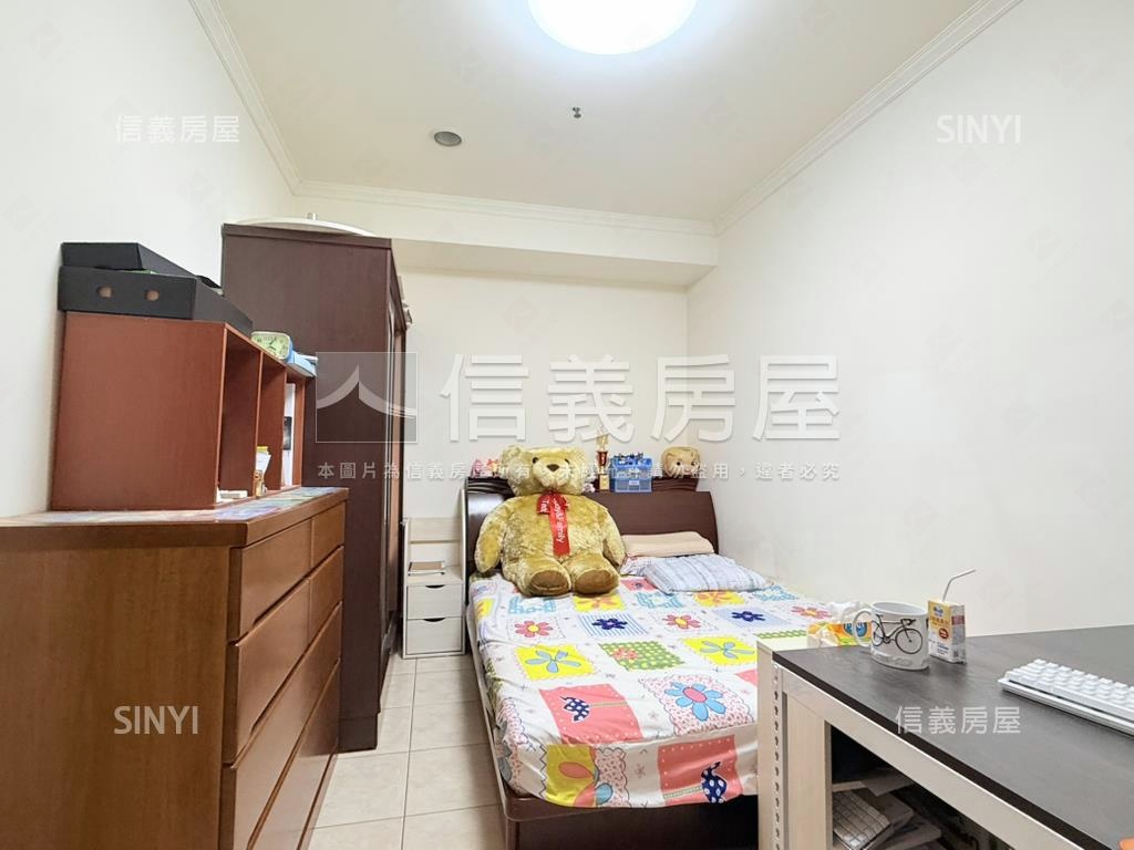 龍騰明亮高樓雅致三房房屋室內格局與周邊環境