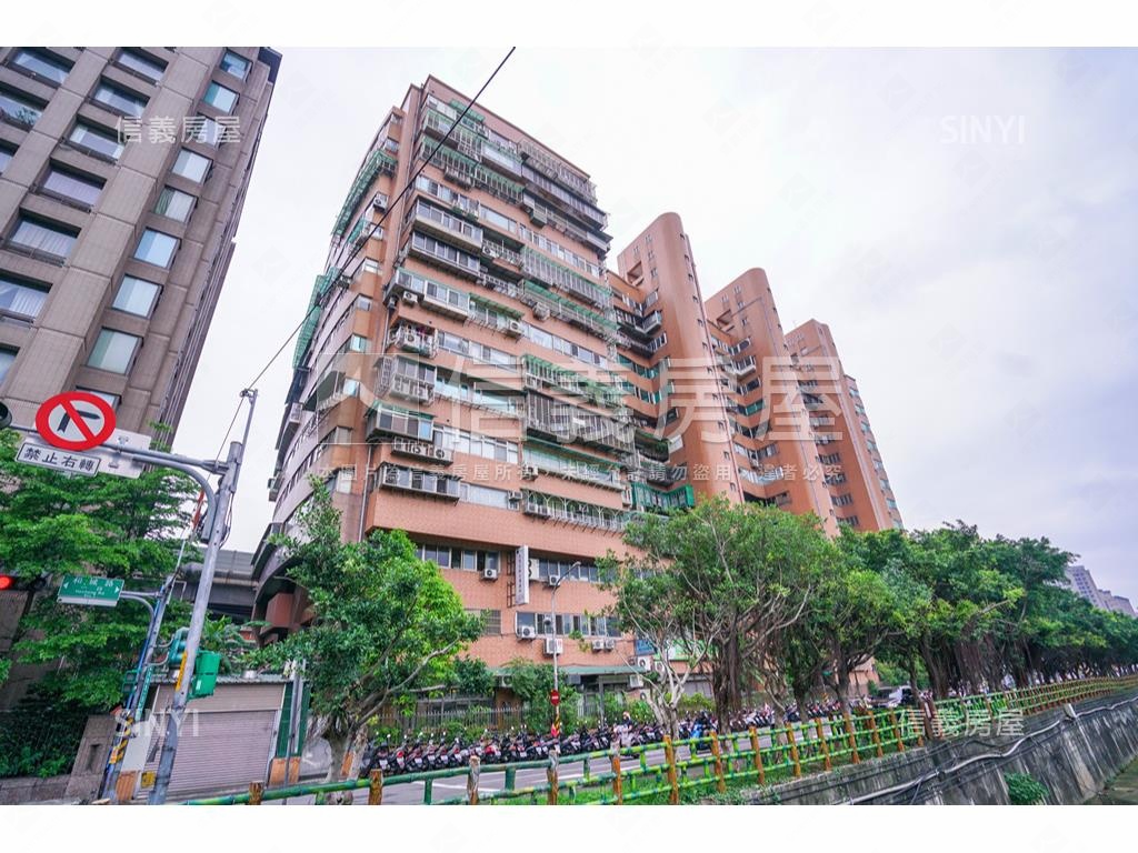 龍騰明亮高樓雅致三房房屋室內格局與周邊環境