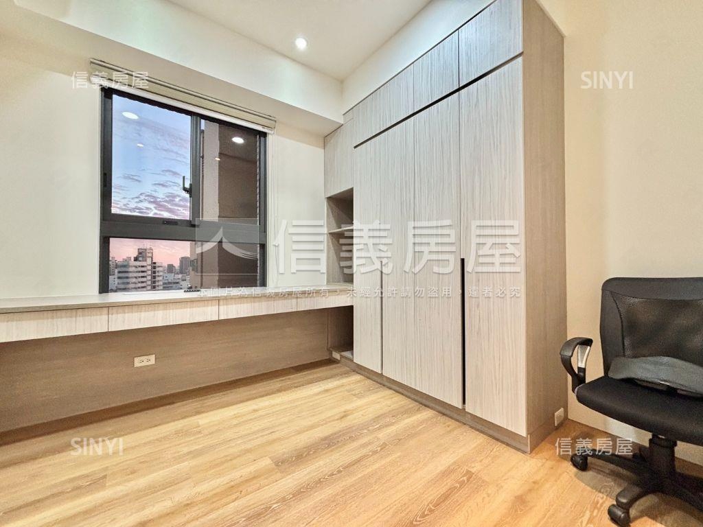 迎翠三房平車雙衛浴開窗房屋室內格局與周邊環境