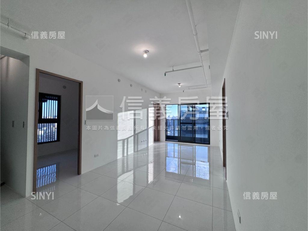 第一樂章全新高樓三房平車房屋室內格局與周邊環境