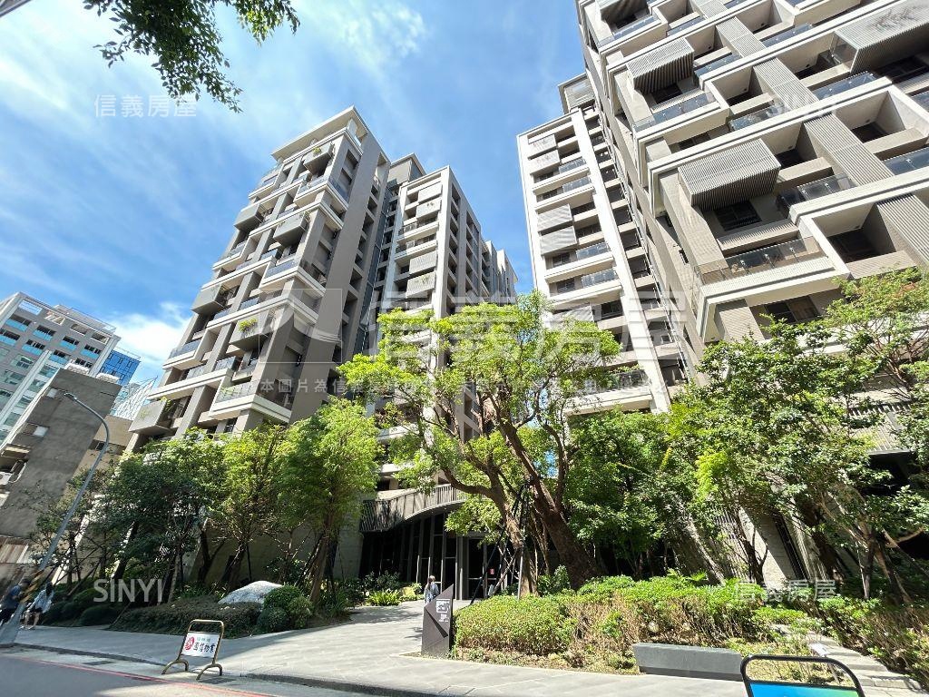 國聚之悅稀有２房２衛平車房屋室內格局與周邊環境