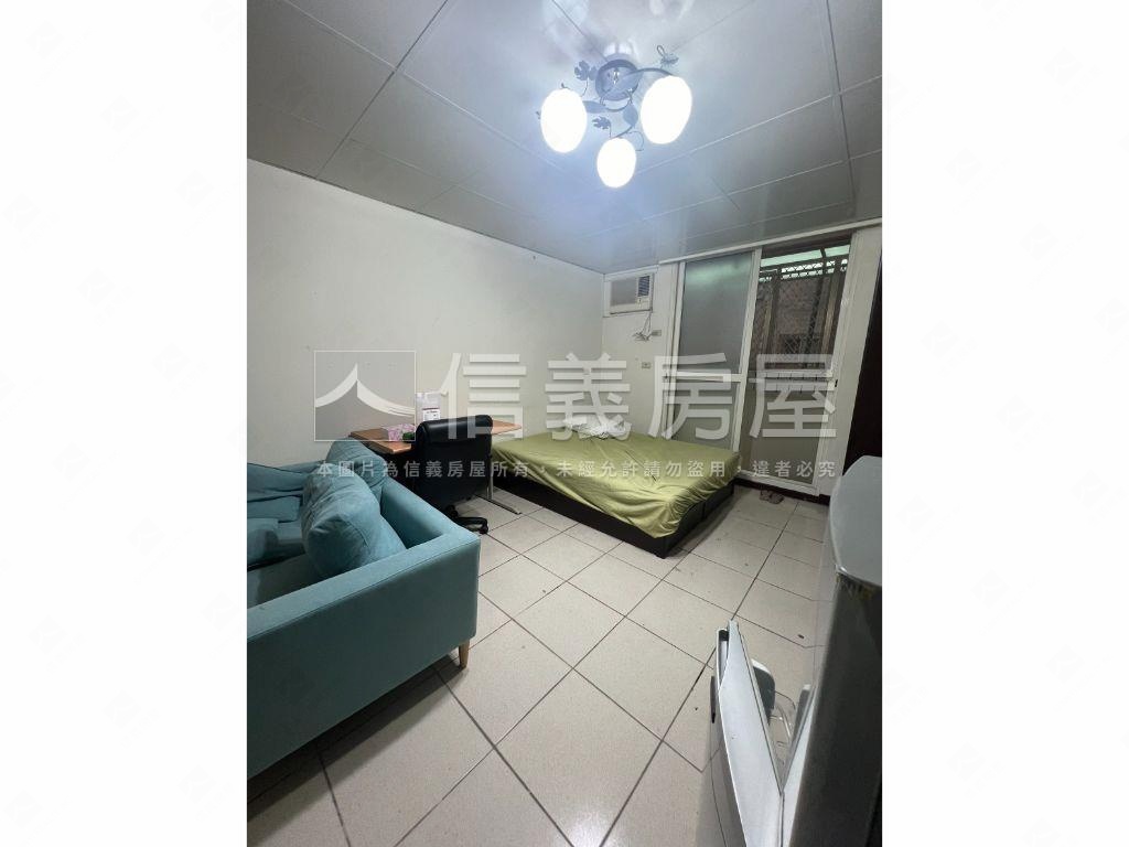 中區收租套房二樓房屋室內格局與周邊環境