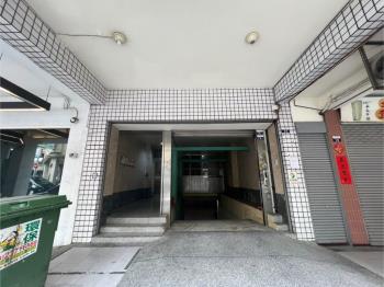 中區收租套房二樓