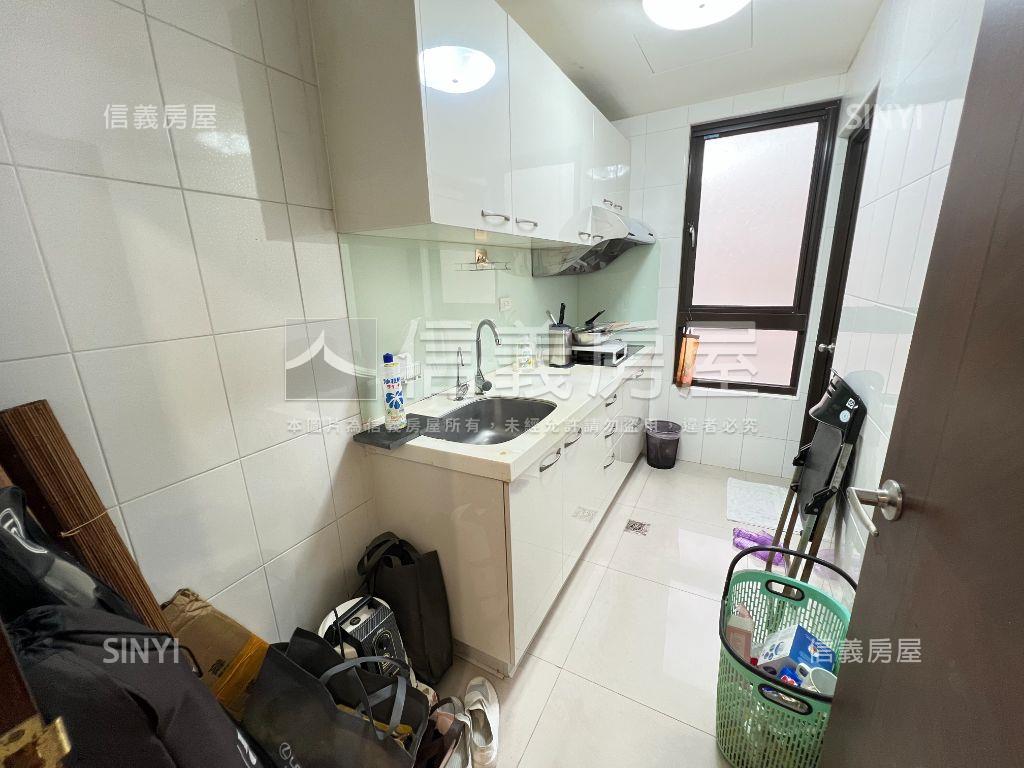 築之賞高樓採光有車位房屋室內格局與周邊環境