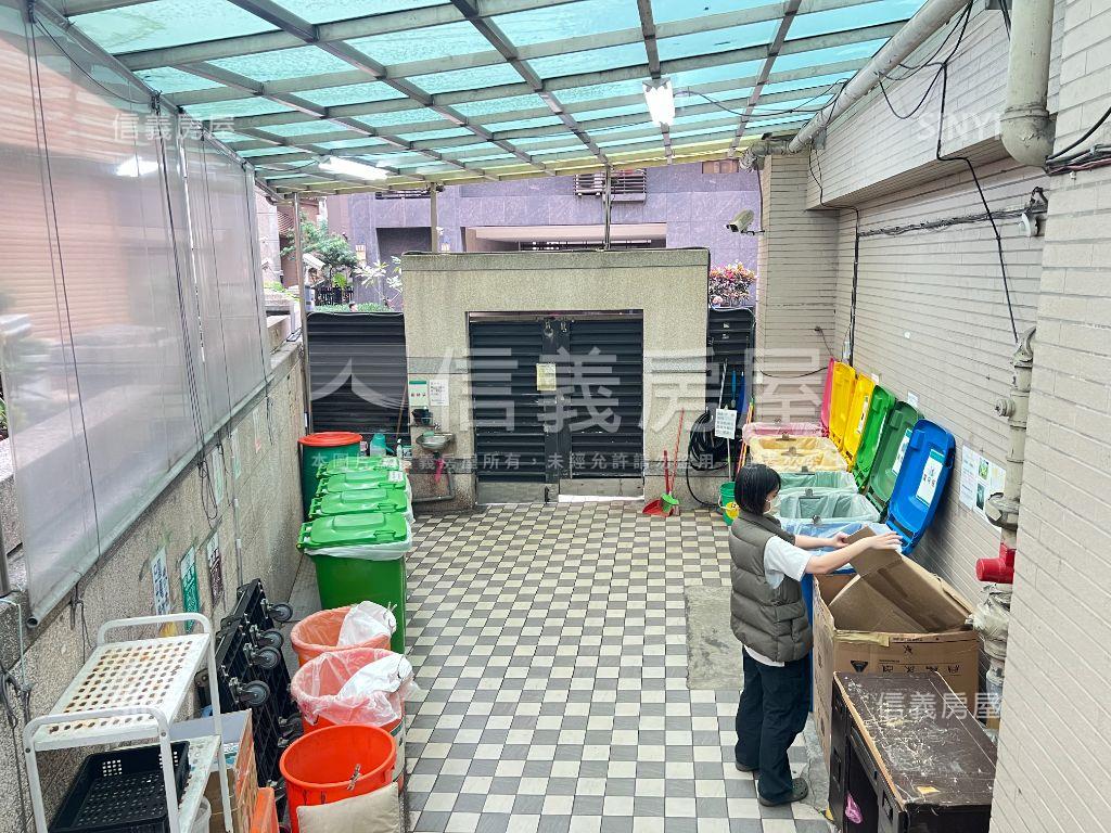 築之賞高樓採光有車位房屋室內格局與周邊環境