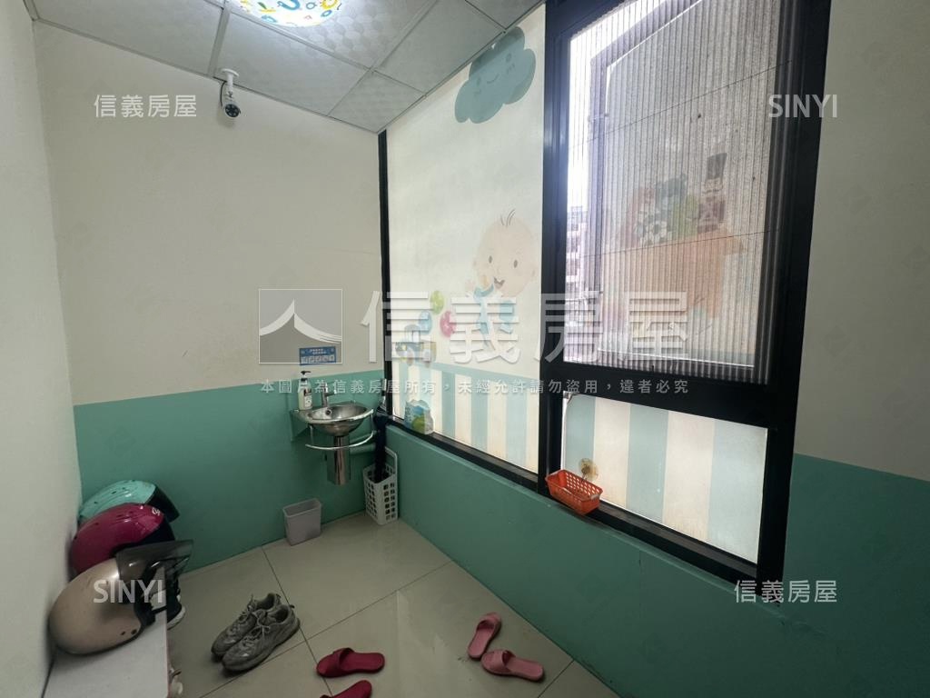 君臨天下收租住辦房屋室內格局與周邊環境