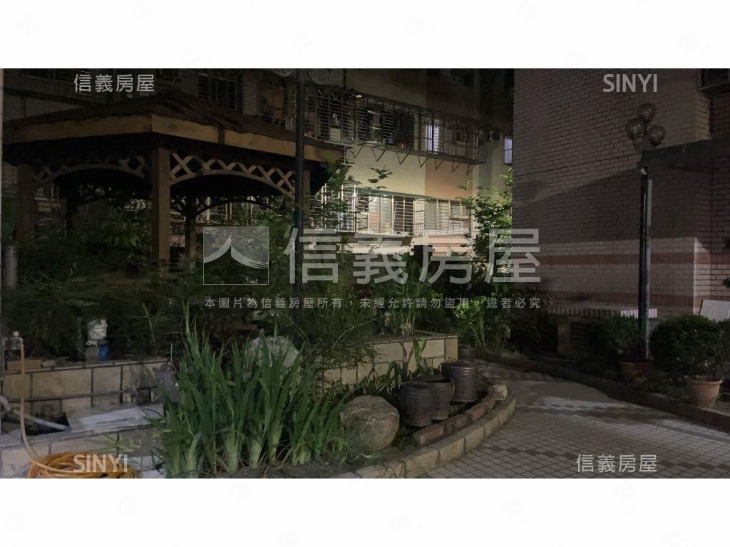 新莊市寶邊間四房房屋室內格局與周邊環境