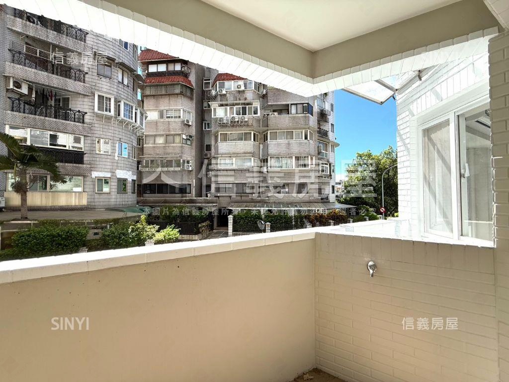 甲桂林方正美裝三房房屋室內格局與周邊環境