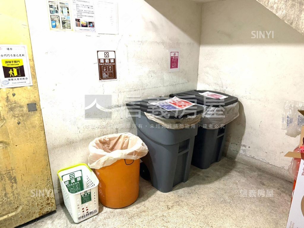 甲桂林方正美裝三房房屋室內格局與周邊環境