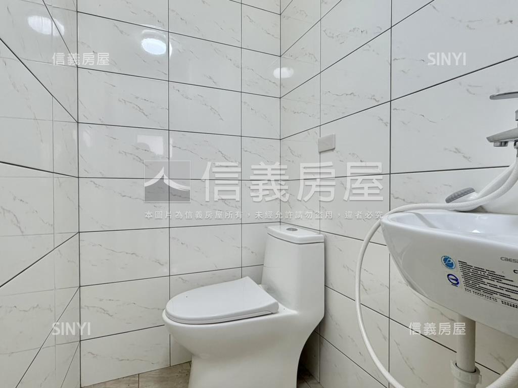 近機捷好市多全室裝潢三房房屋室內格局與周邊環境