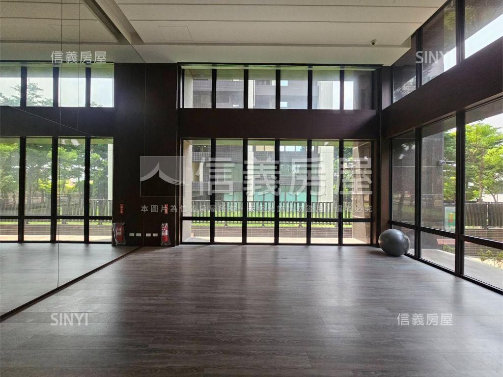 專˙翠峰高樓麗緻河景兩房房屋室內格局與周邊環境