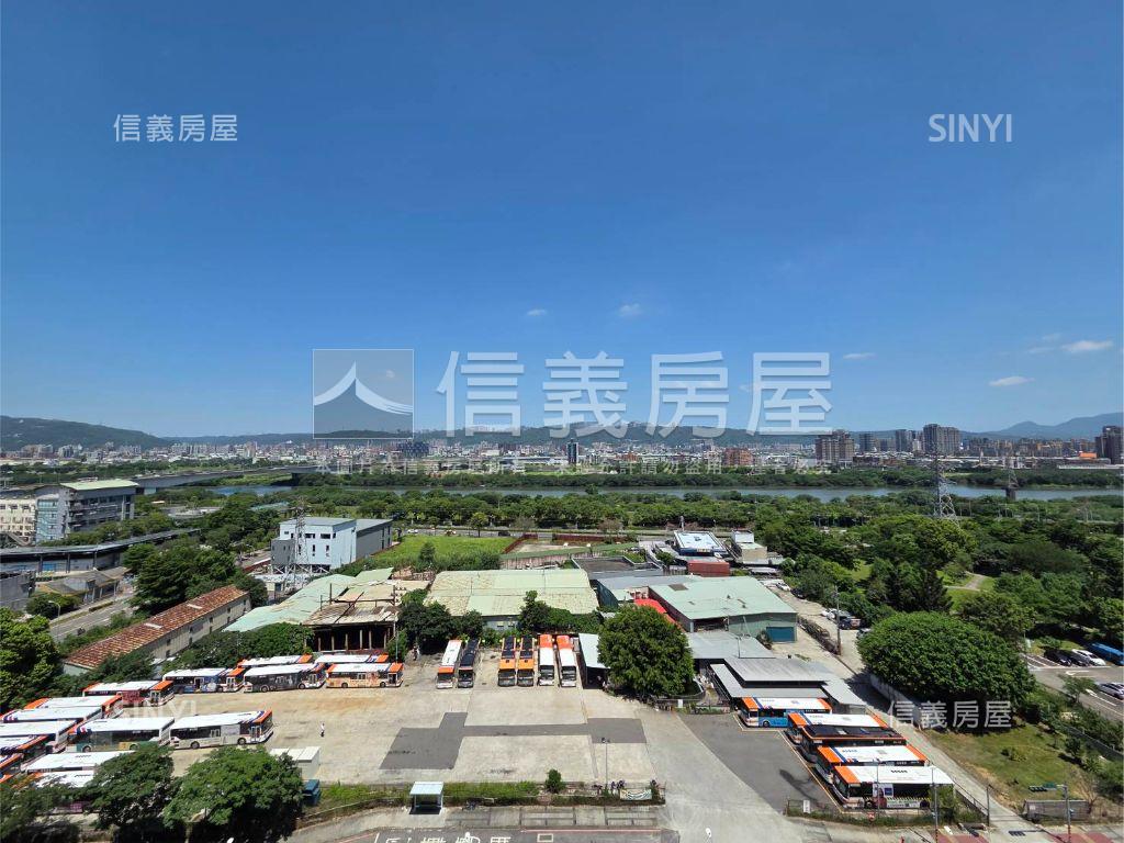 專˙翠峰高樓麗緻河景兩房房屋室內格局與周邊環境