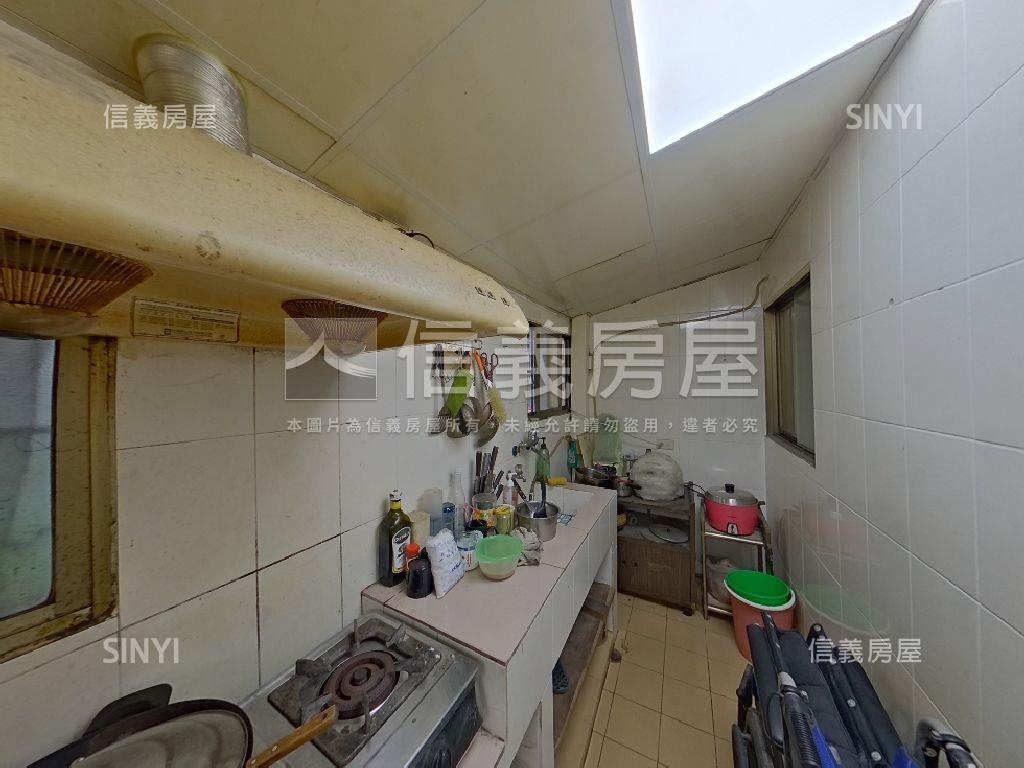 稀有釋出網溪國小旁土地房屋室內格局與周邊環境