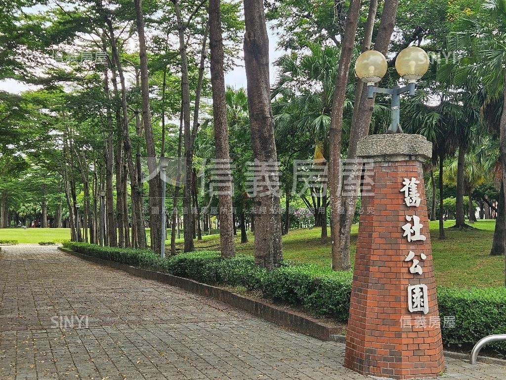 捷運附近震後社區透天房屋室內格局與周邊環境
