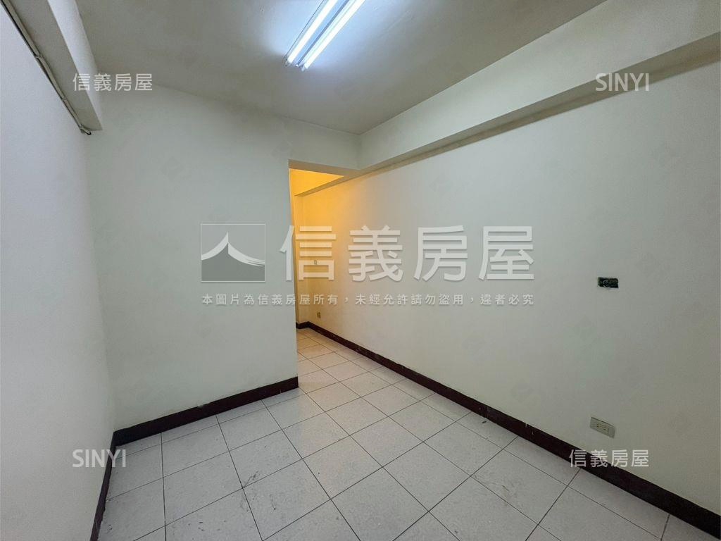 格致中學旁公寓２樓房屋室內格局與周邊環境