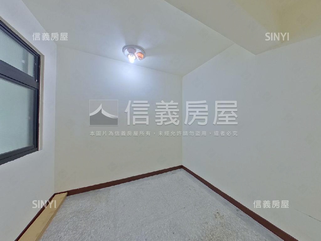 專任景興國中旁二樓三房房屋室內格局與周邊環境