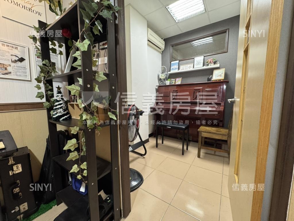正福州一街醒目黃金透店房屋室內格局與周邊環境