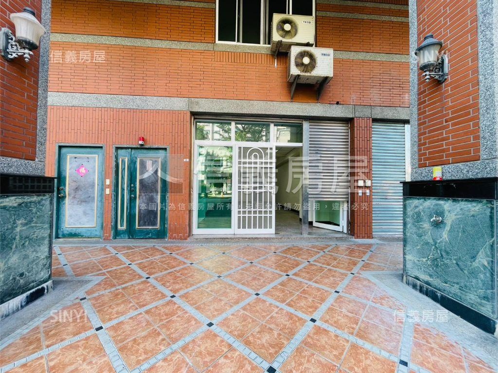 鳳山整新住辦店含平車Ⅱ房屋室內格局與周邊環境