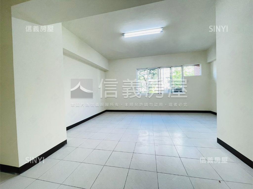 鳳山整新住辦店含平車Ⅱ房屋室內格局與周邊環境