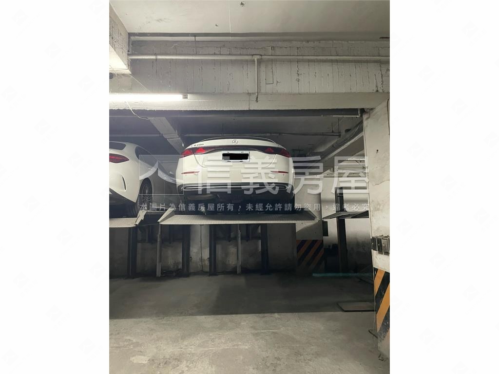 名洲大廈車位房屋室內格局與周邊環境