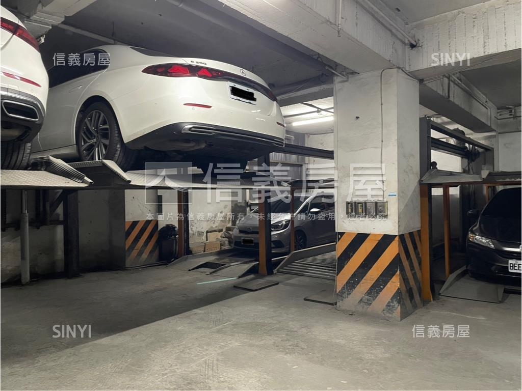 名洲大廈車位房屋室內格局與周邊環境