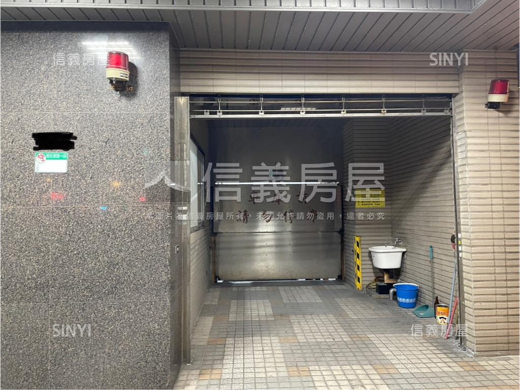 名洲大廈車位房屋室內格局與周邊環境