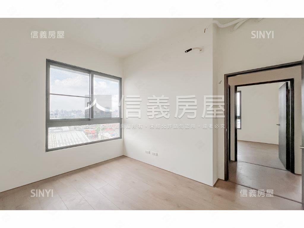 近十四期４年新屋二房平車房屋室內格局與周邊環境