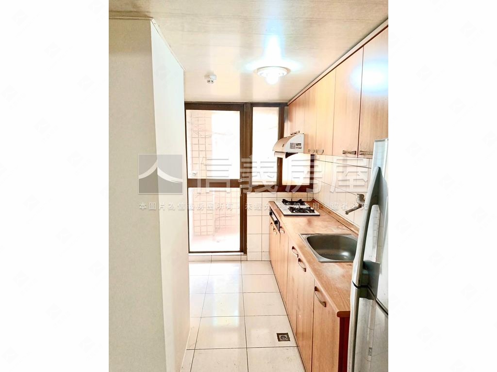 誠售！正學甲市區美三房房屋室內格局與周邊環境