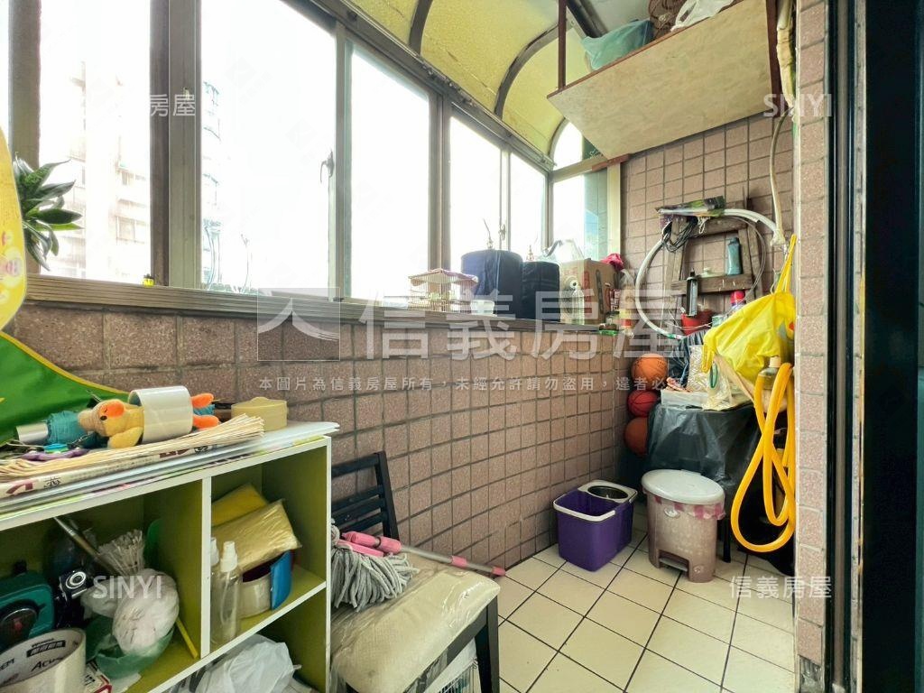 紫京城優質三房房屋室內格局與周邊環境