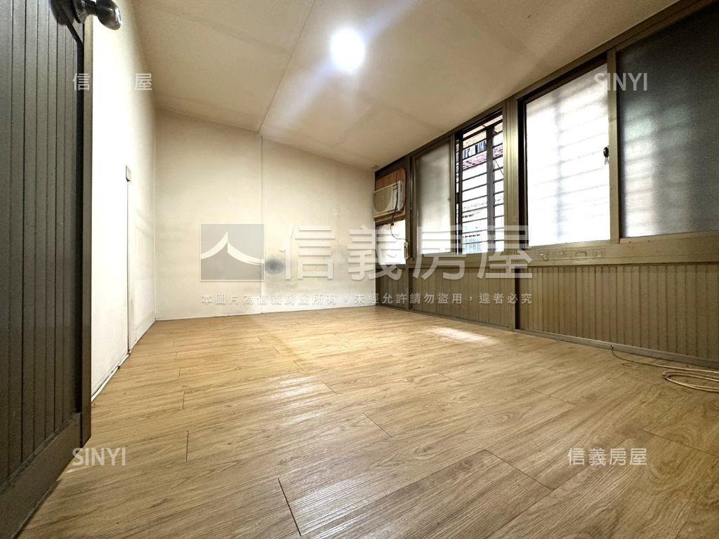 近迴龍捷運站４樓成家公寓房屋室內格局與周邊環境