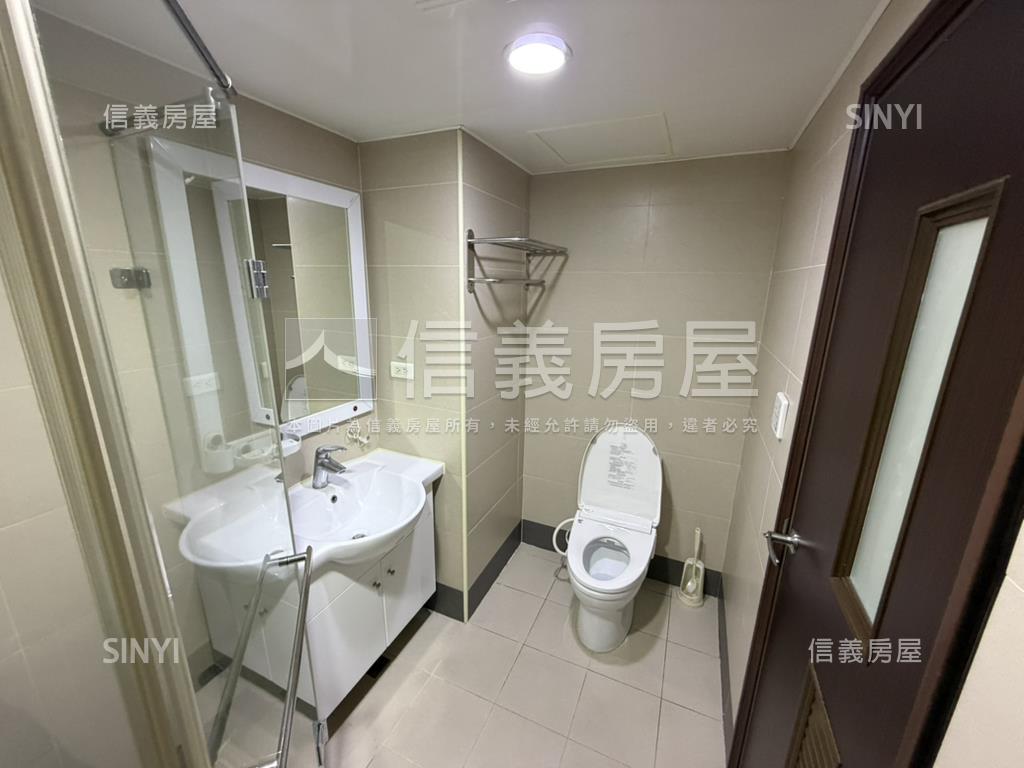 重劃區近公園天地兩房車位房屋室內格局與周邊環境