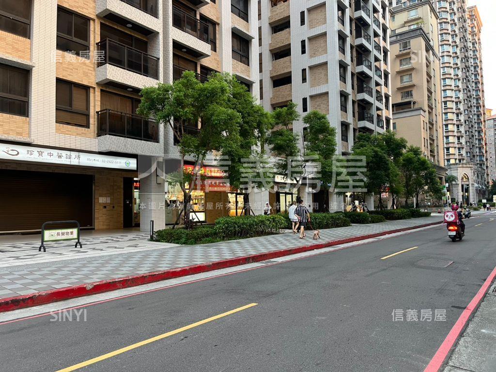 蒙德里安三房車位房屋室內格局與周邊環境