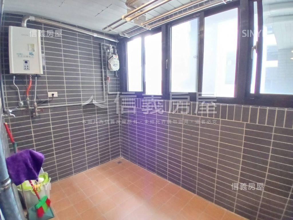 蒙德里安三房車位房屋室內格局與周邊環境