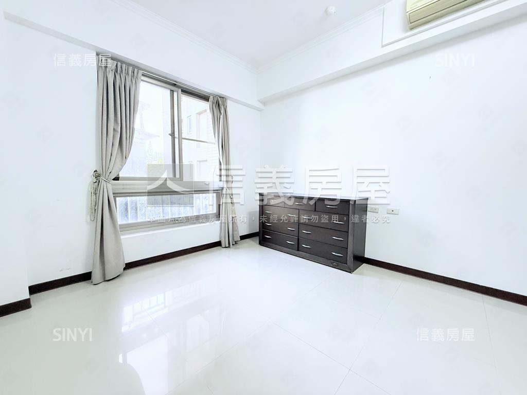 景安雙併電梯稀有三房房屋室內格局與周邊環境