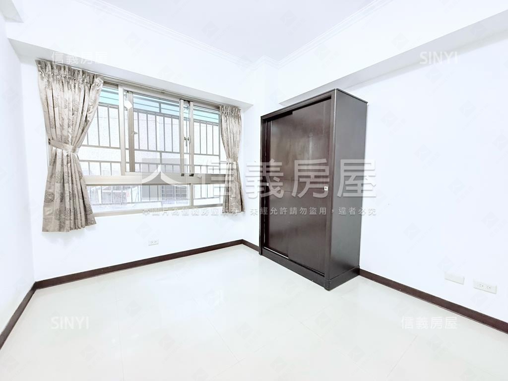 景安雙併電梯稀有三房房屋室內格局與周邊環境