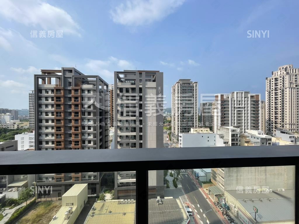 德鑫ＳＫＹ１稀有外棟平車房屋室內格局與周邊環境