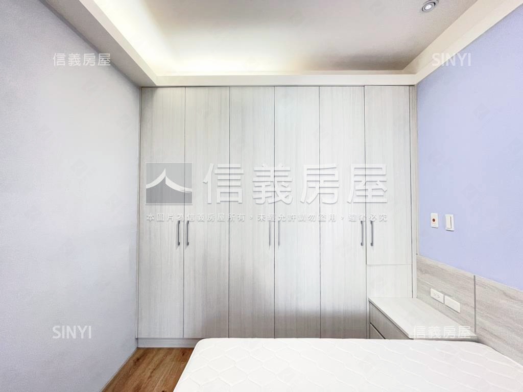 德鑫ＳＫＹ１稀有外棟平車房屋室內格局與周邊環境